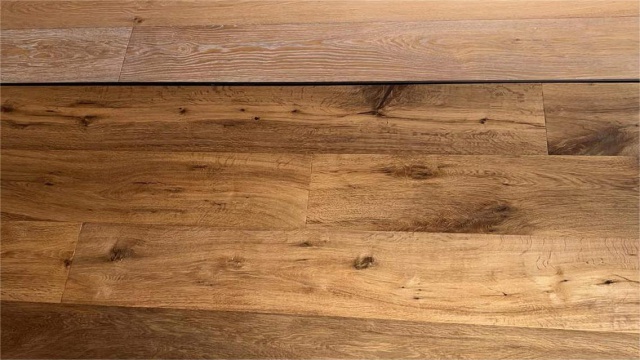 新锐棕三层实木复合地板